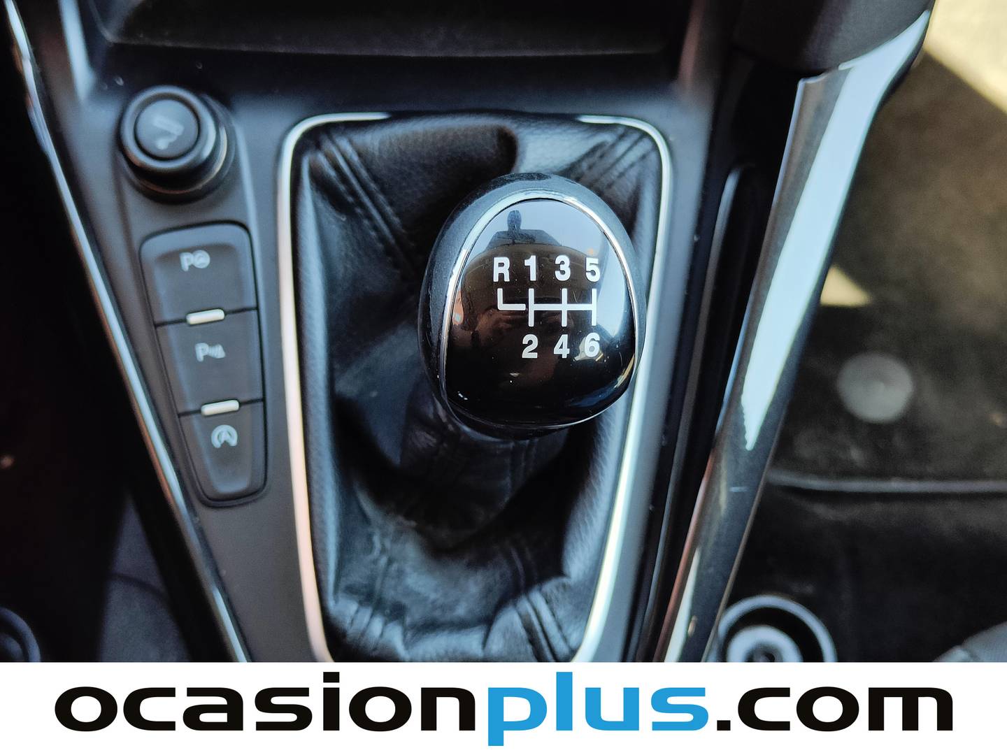 Ford Focus Ford Focus 1.0 Ecoboost S&S Titanium (125 CV) de segunda mano