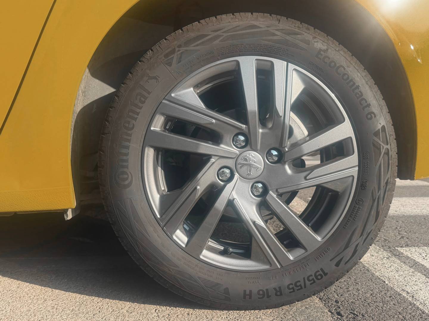Peugeot 208 Peugeot 208 PureTech 100 Active Pack (100 CV) 100cv
