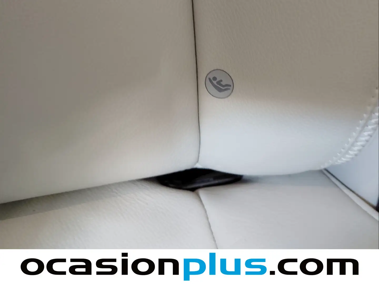 Foto Volvo V40 Cross Country Volvo V40 Cross Country Cross Country T3 Pro Auto  (152 CV)