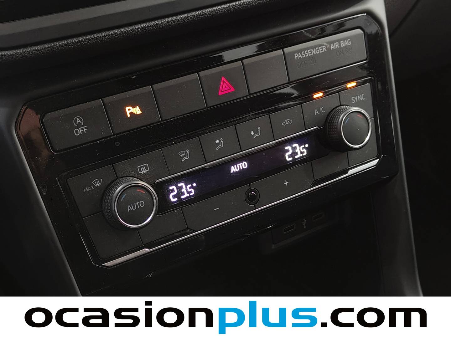 Foto Volkswagen T-Cross Volkswagen T-Cross Advance 1.0 TSI (95 CV)