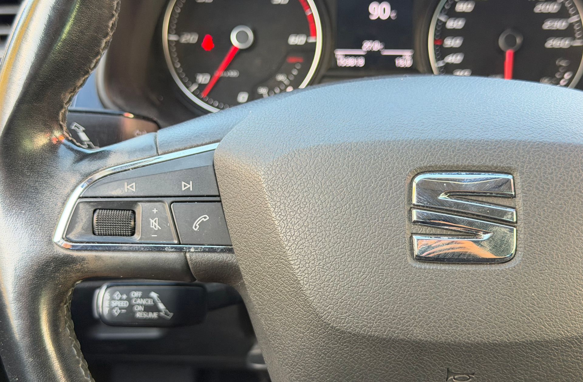 SEAT León ST 1.6 TDI Style Connect - foto 23