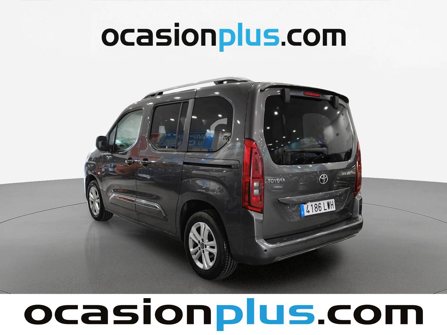 Foto trasera Toyota Proace City Verso Toyota Proace City Verso 1.2 Family Active L1 Auto (131 CV) izquierda