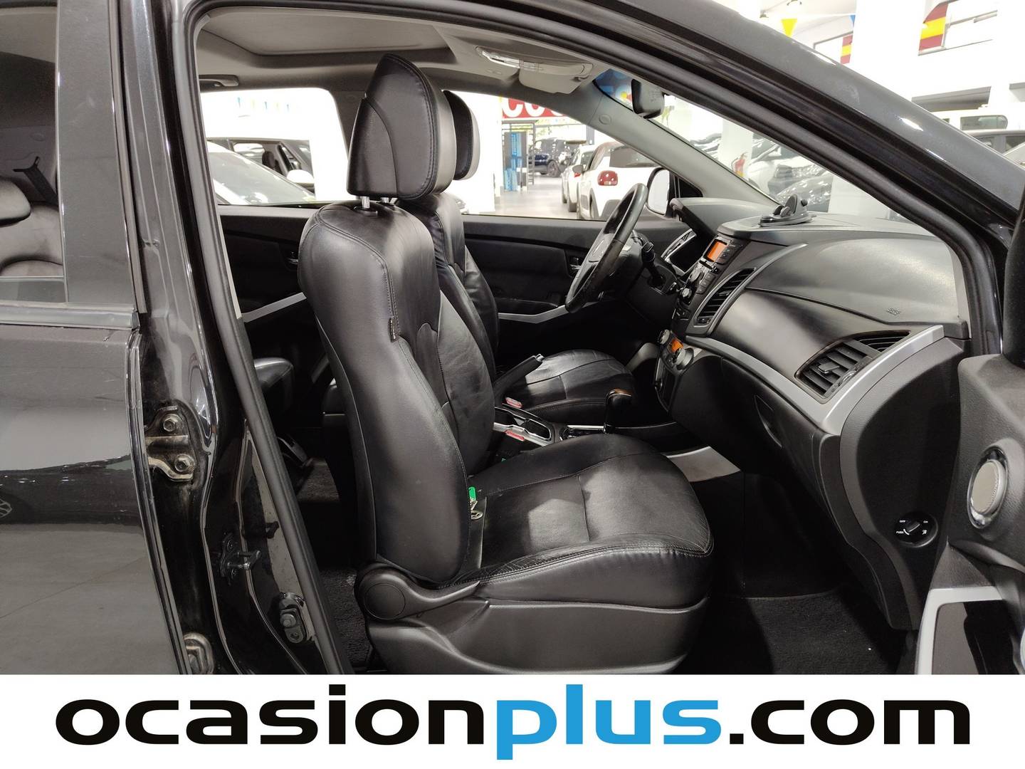 Foto SsangYong Korando Ssangyong Korando D20T Limited 4x2 Auto (175 CV)