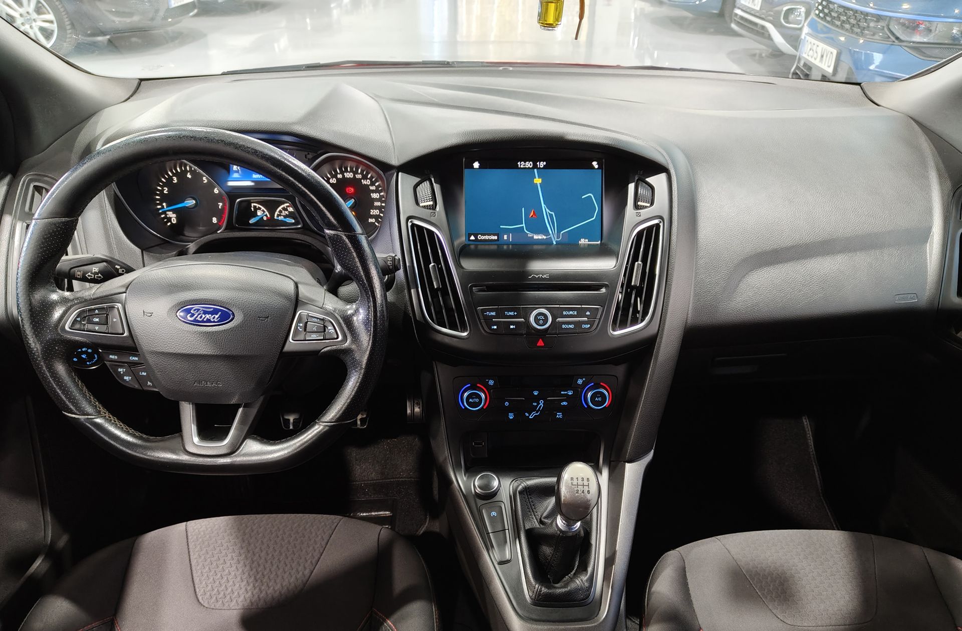 Ford Focus 1.0 EcoBoost ST-Line - foto 7
