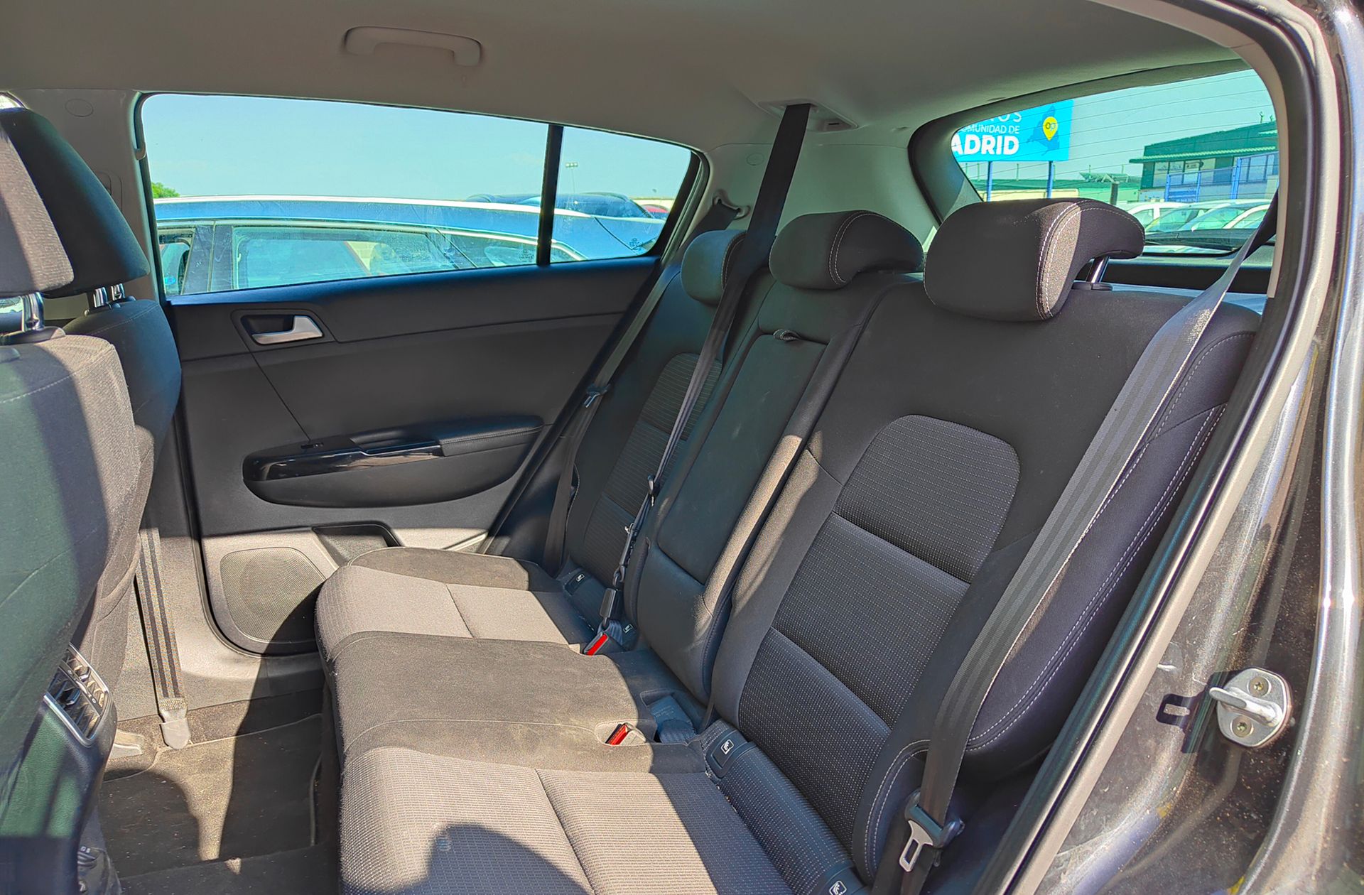 Kia Sportage 1.6 GDi Drive Plus 4x2 - foto 12