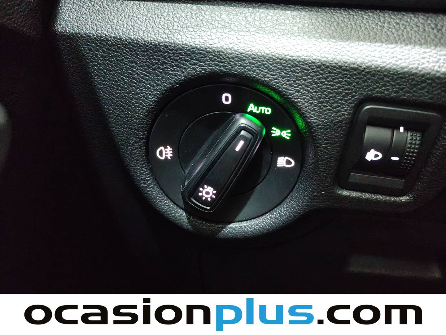 Skoda Kamiq Skoda Kamiq 1.0 TSI Ambition (110 CV) de ocasión
