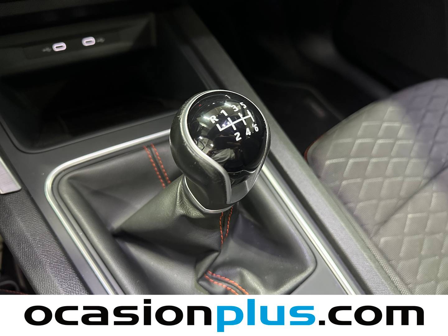 Seat León SEAT León ST 1.5 TSI S&S FR Go L  (150 CV) de segunda mano