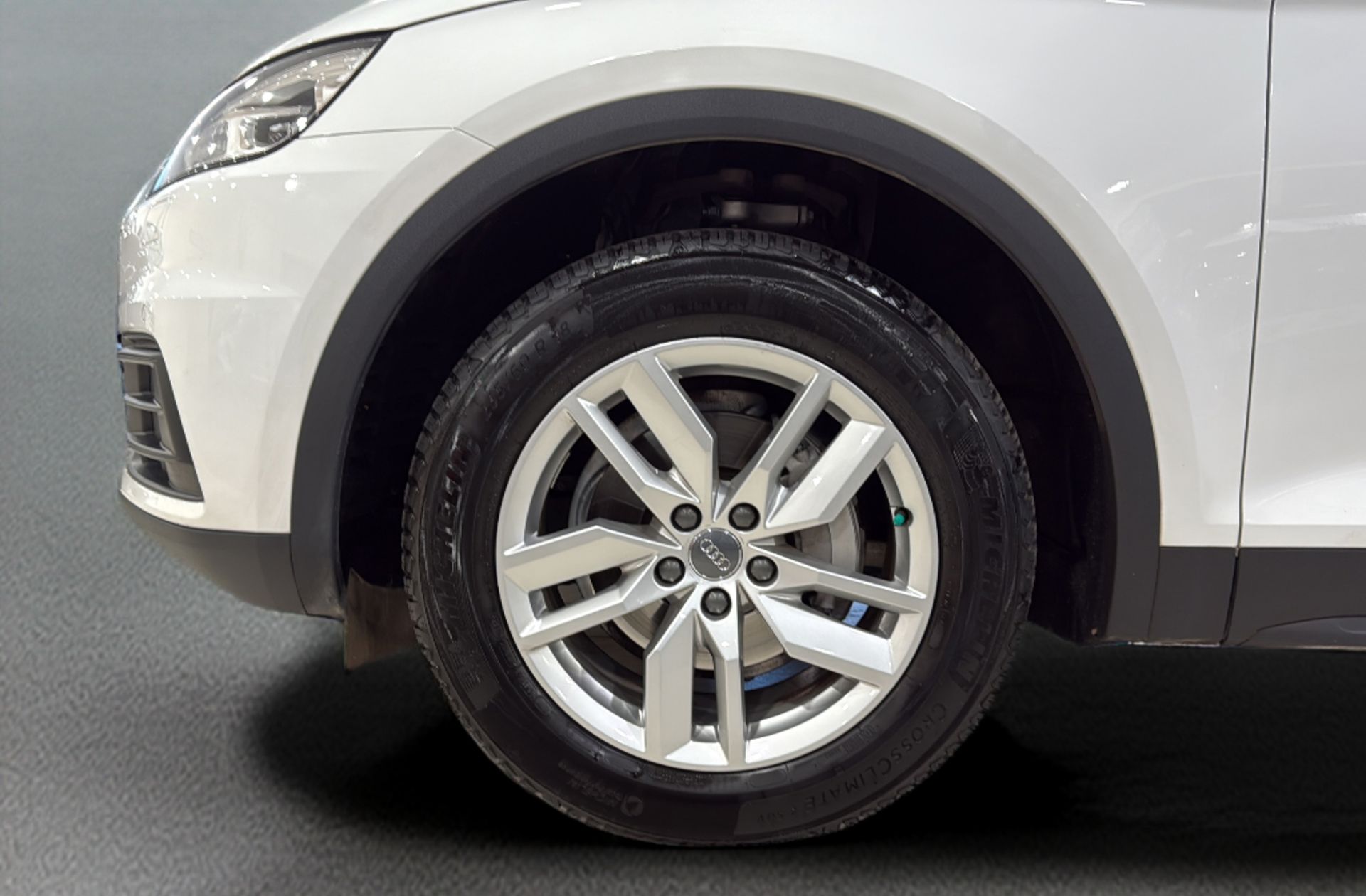 Audi Q5 Advanced 2.0 TDI - foto 39