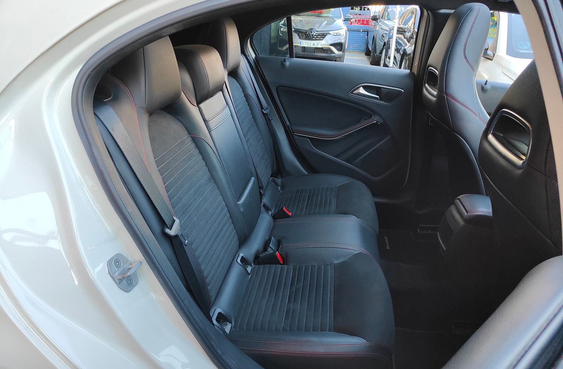 Mercedes-Benz Clase A 200 CDI AMG Line - foto 16
