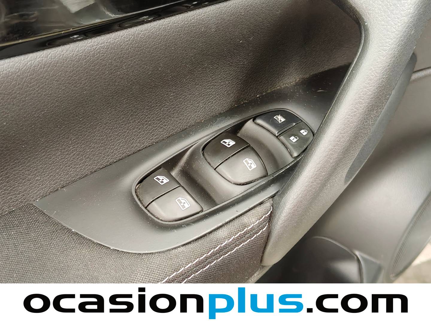 Nissan QASHQAI Nissan Qashqai DIG-T 115 N-Connecta 4x2 (115 CV) manual