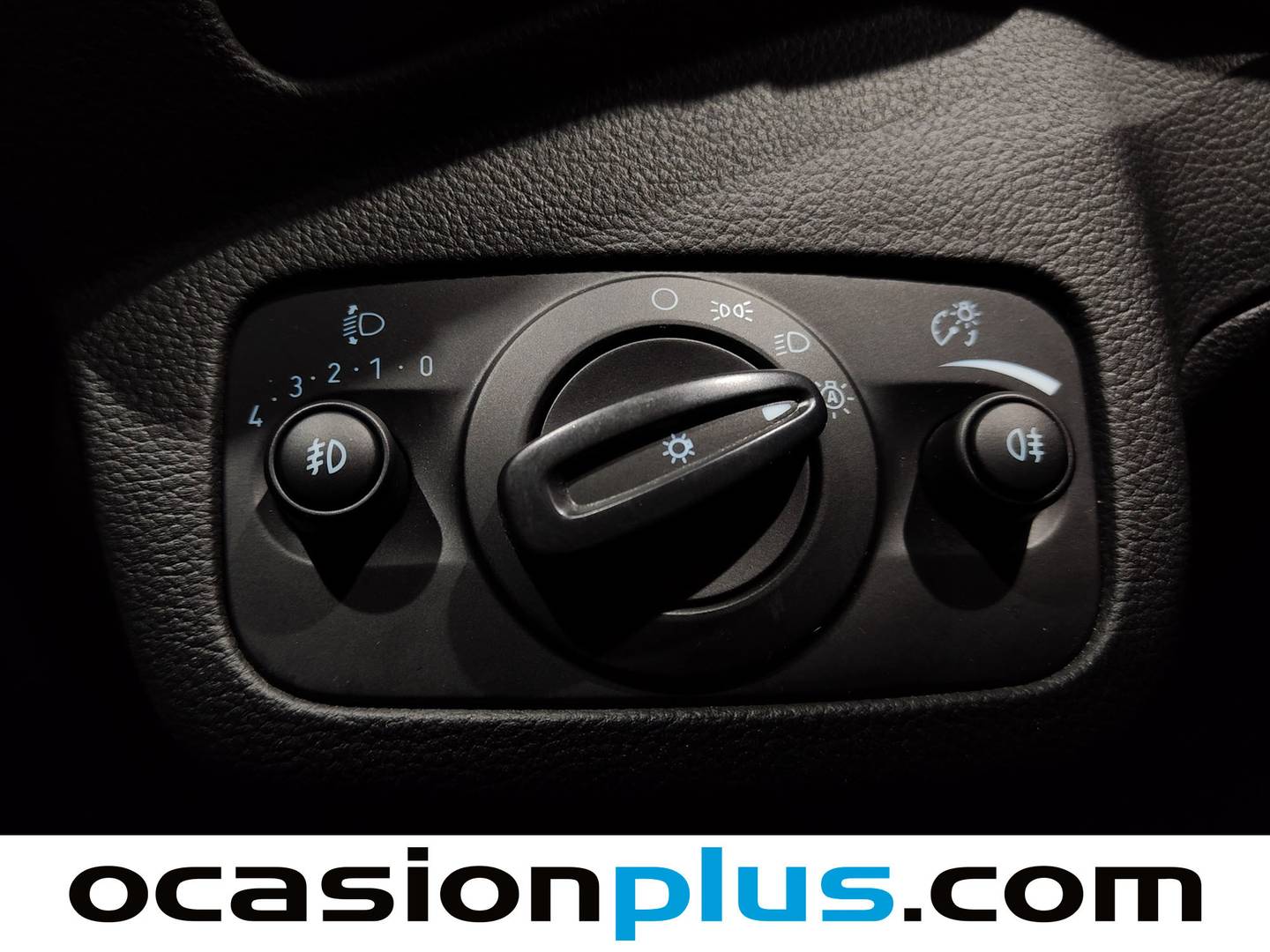 Foto Ford C-Max Ford C-Max 1.5 EcoBoost Titanium (150 CV)