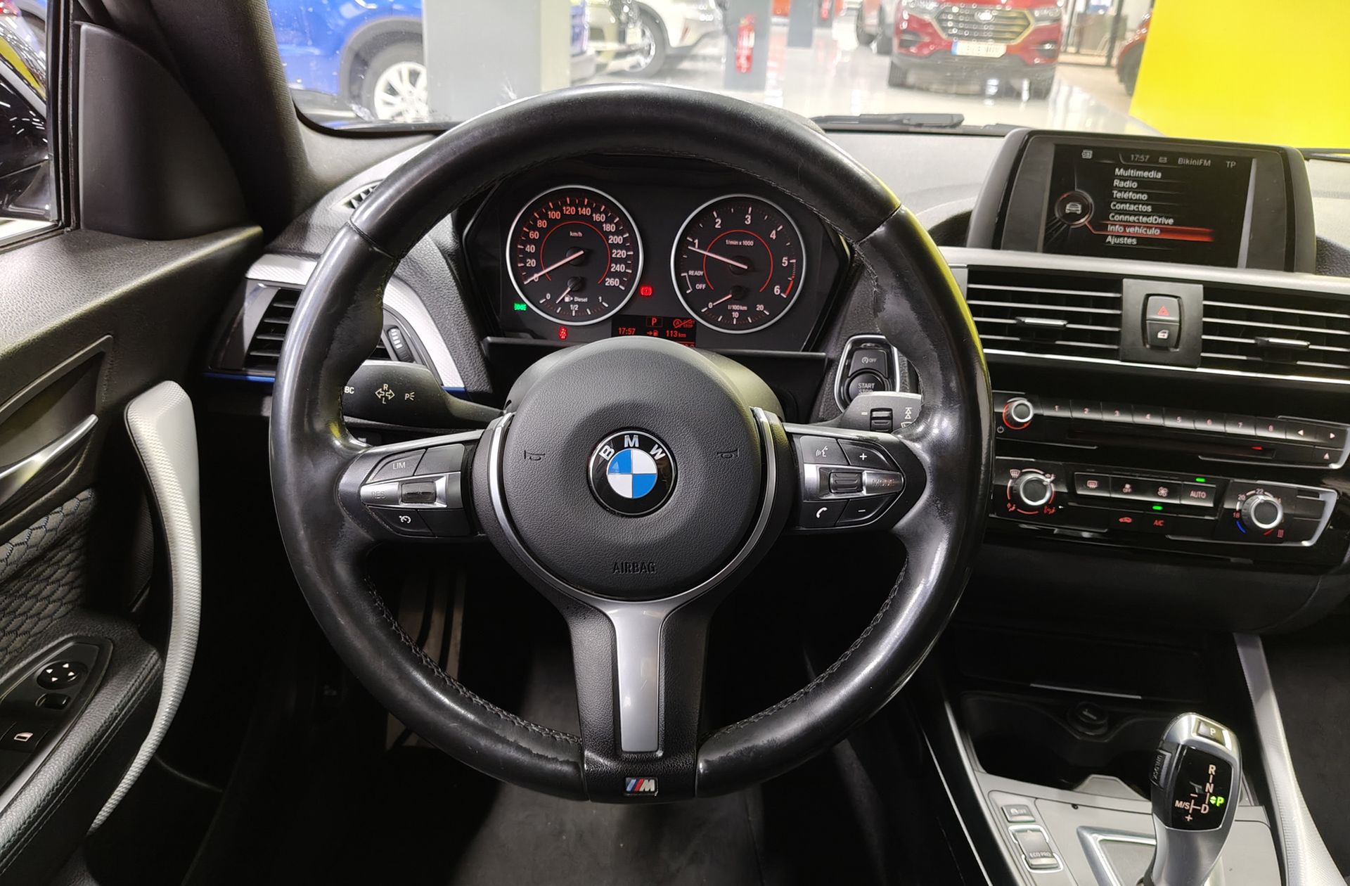BMW Serie 1 118d Pack M - foto 22