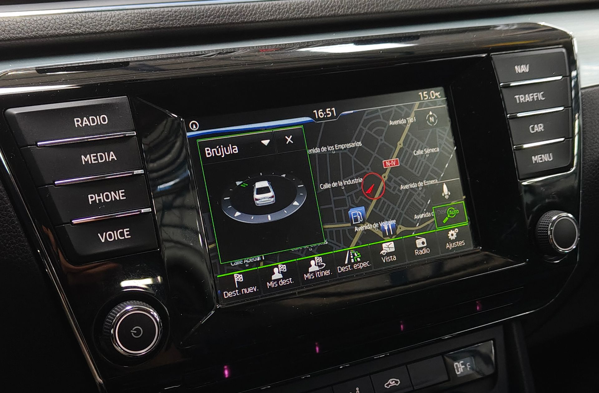 Škoda Superb 1.6 TDI CR Ambition - foto 8