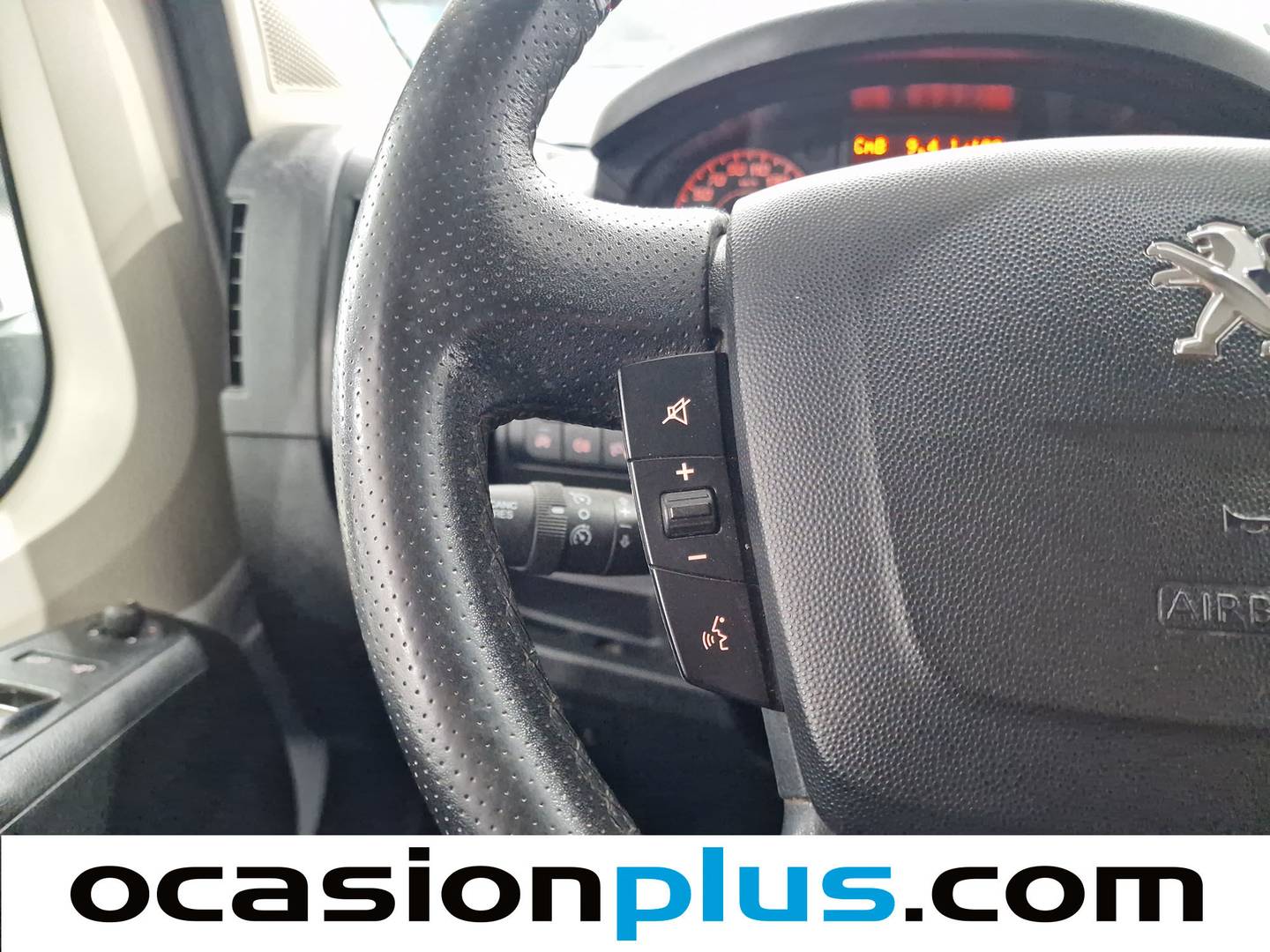 Foto Peugeot Boxer Peugeot Boxer Furgon BlueHDi 140 S&S Pack 330 L1 H1 (140 CV)