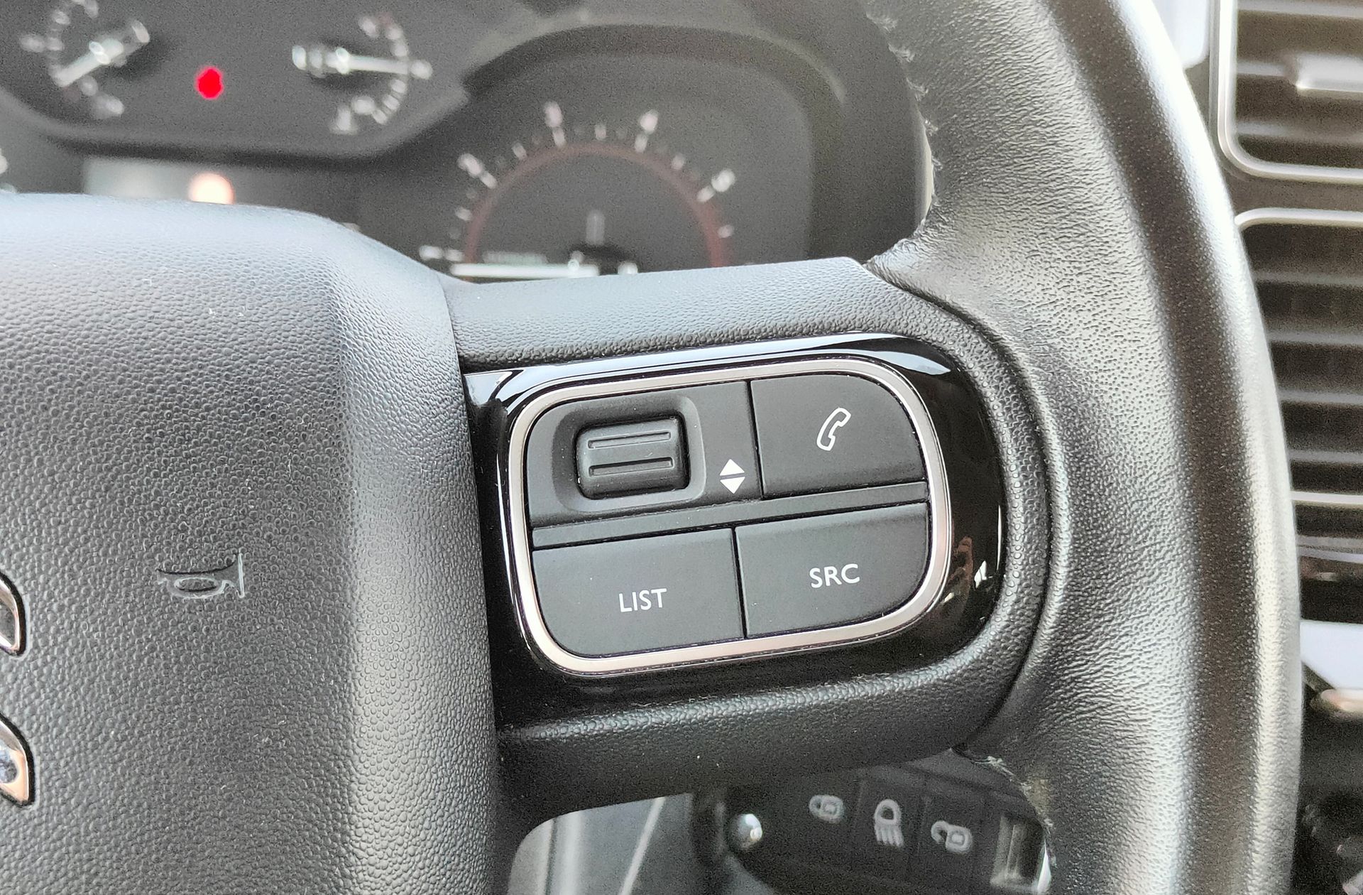 Citroën C5 Aircross BlueHDi 130 Live - foto 23