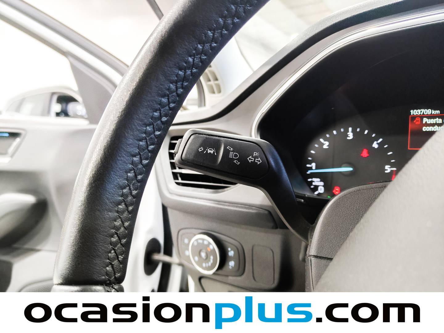 Foto Ford Focus Ford Focus 1.5 Ecoblue Titanium Auto (120 CV)