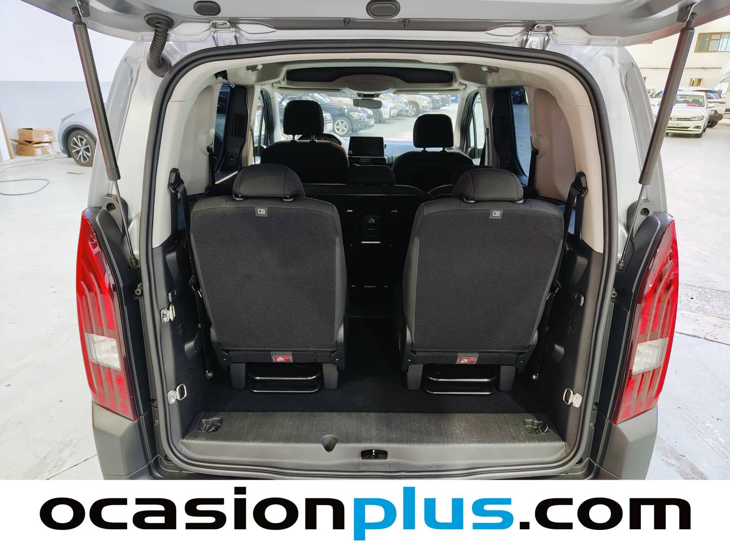 Foto Peugeot Rifter Peugeot Rifter BlueHDi 130 Allure Standard (130 CV) 7 PLAZAS siete plazas