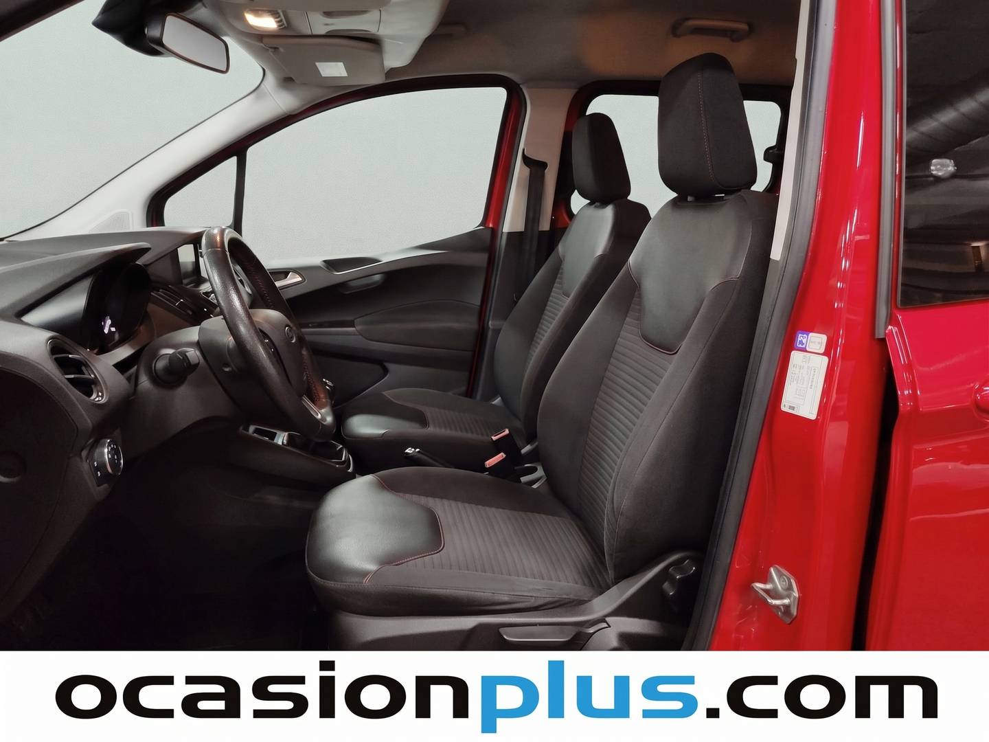 Foto asientos delanteros Ford Tourneo Courier Ford Tourneo Courier 1.0 EcoBoost Sport (100 CV)