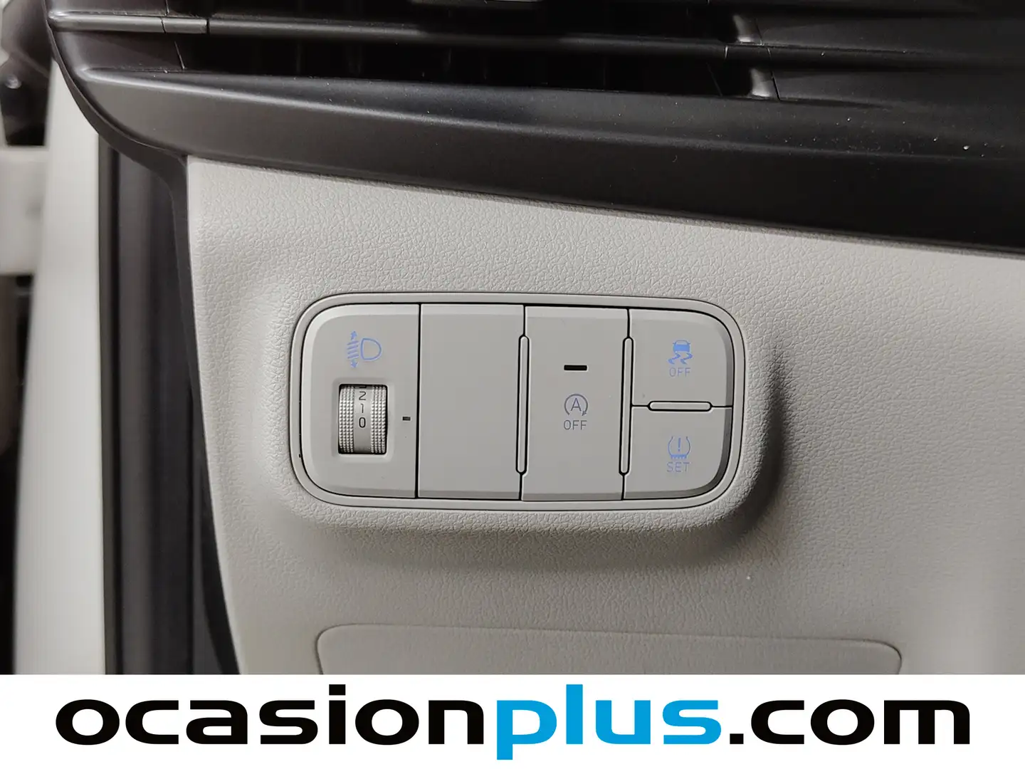 Foto Hyundai i20 Hyundai i20 1.0 TGDI 48V Tecno DCT (100 CV)