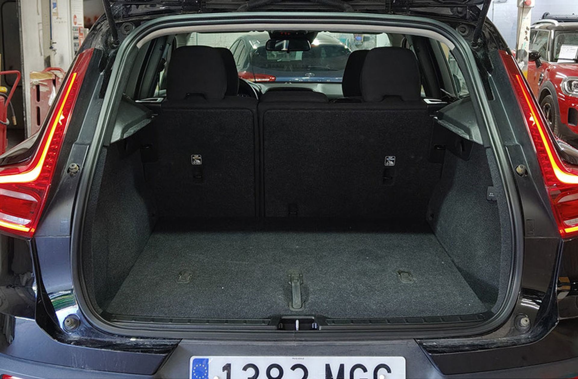 Volvo XC40 T2 Essential - foto 18