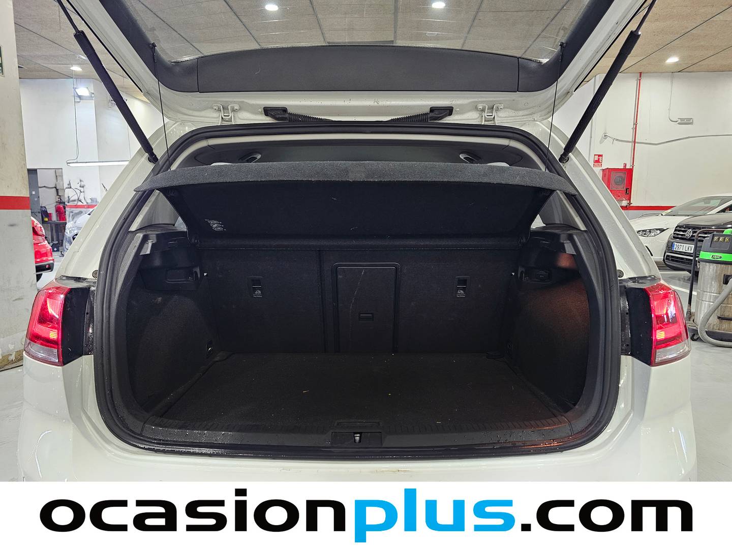 Foto Volkswagen Golf Volkswagen Golf Sport 2.0 TDI BMT 110 kW (150 CV) DSG