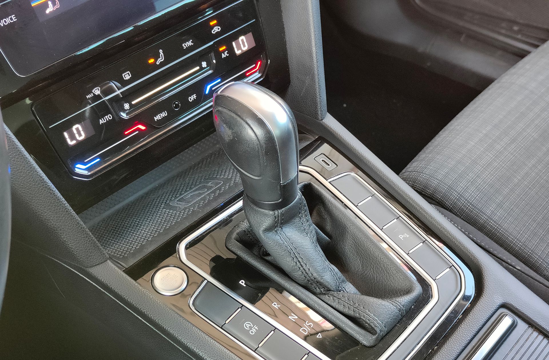 Volkswagen Passat Variant Executive 1.5 TSI DSG - foto 5