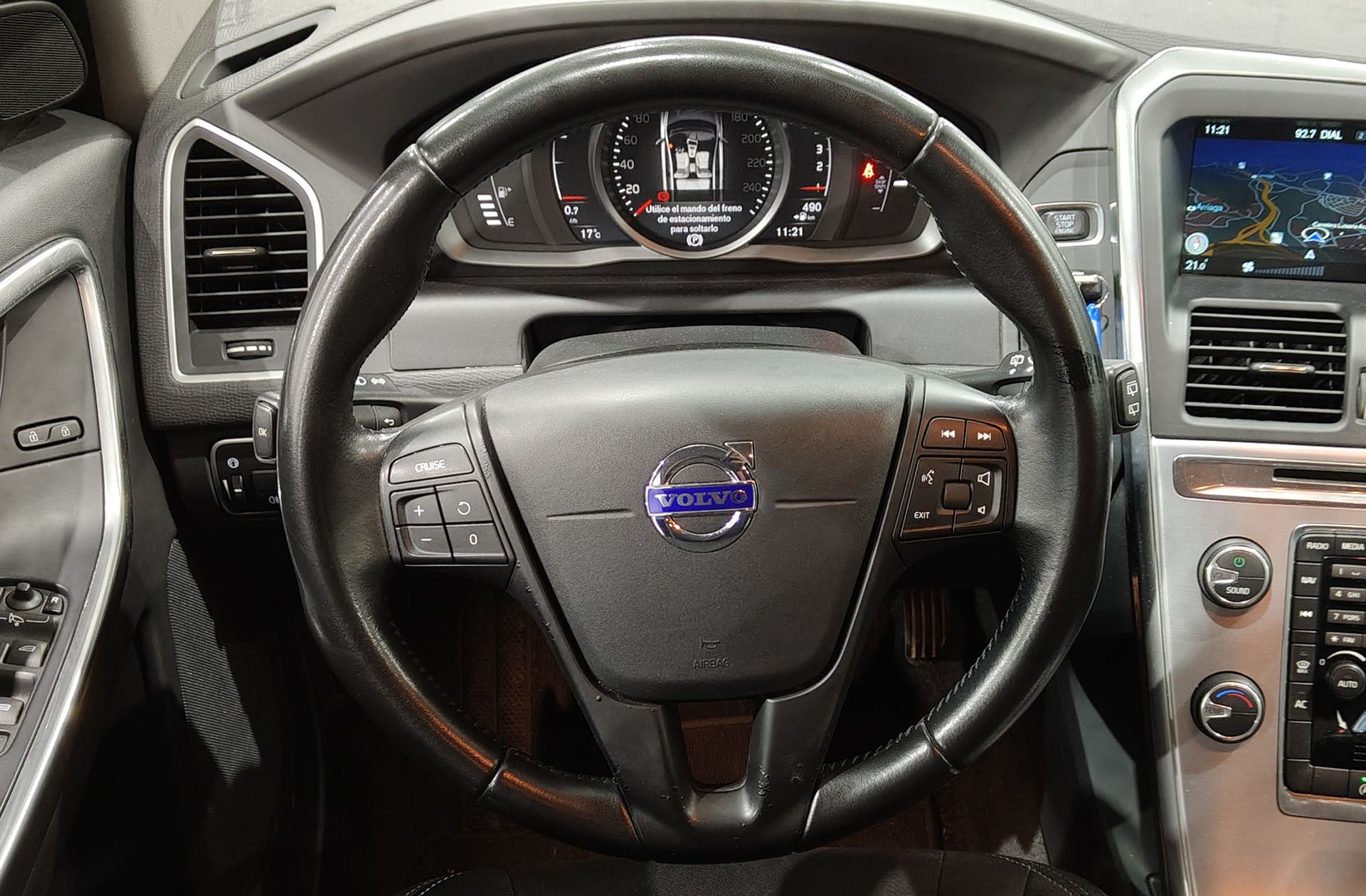 Volvo XC60 D3 Kinetic - foto 18