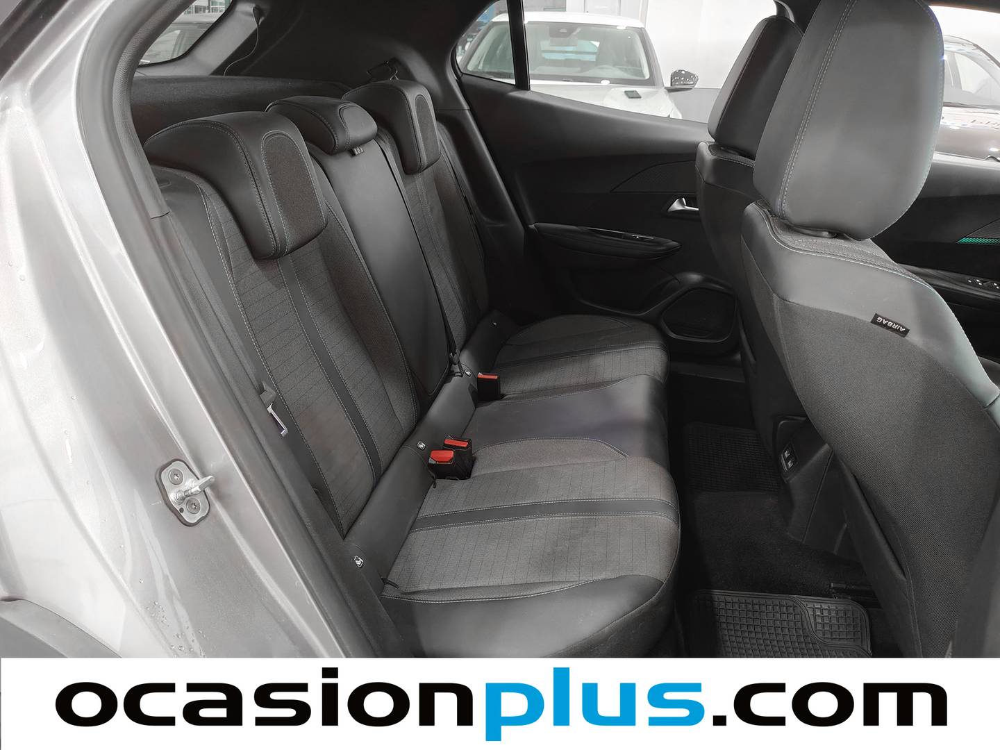 Foto Peugeot 2008 Peugeot 2008 PureTech 100 S&S Allure (100 CV)