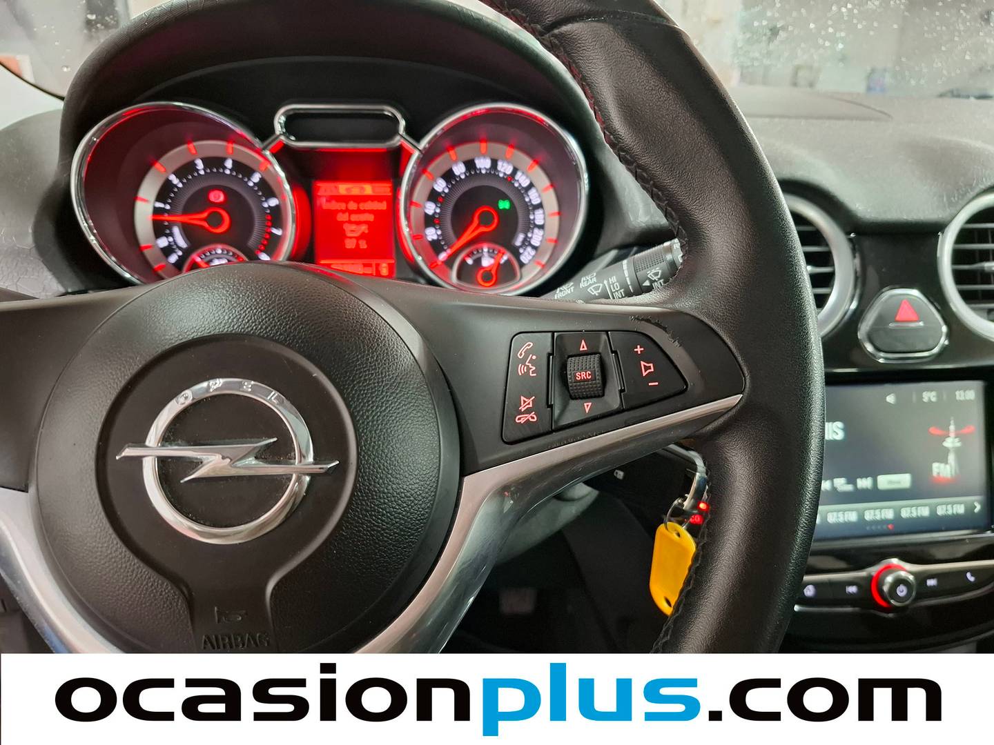 Foto Opel Adam Opel Adam 1.4 XER S&S Glam (100 CV)