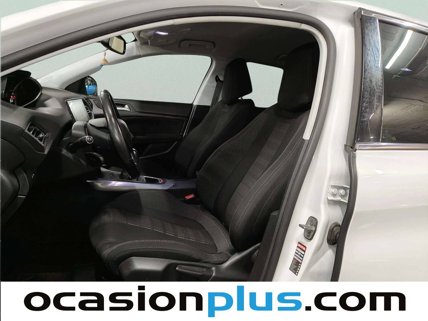 Foto asientos delanteros Peugeot 308 Peugeot 308 PureTech 110 S&S Allure (110 CV)