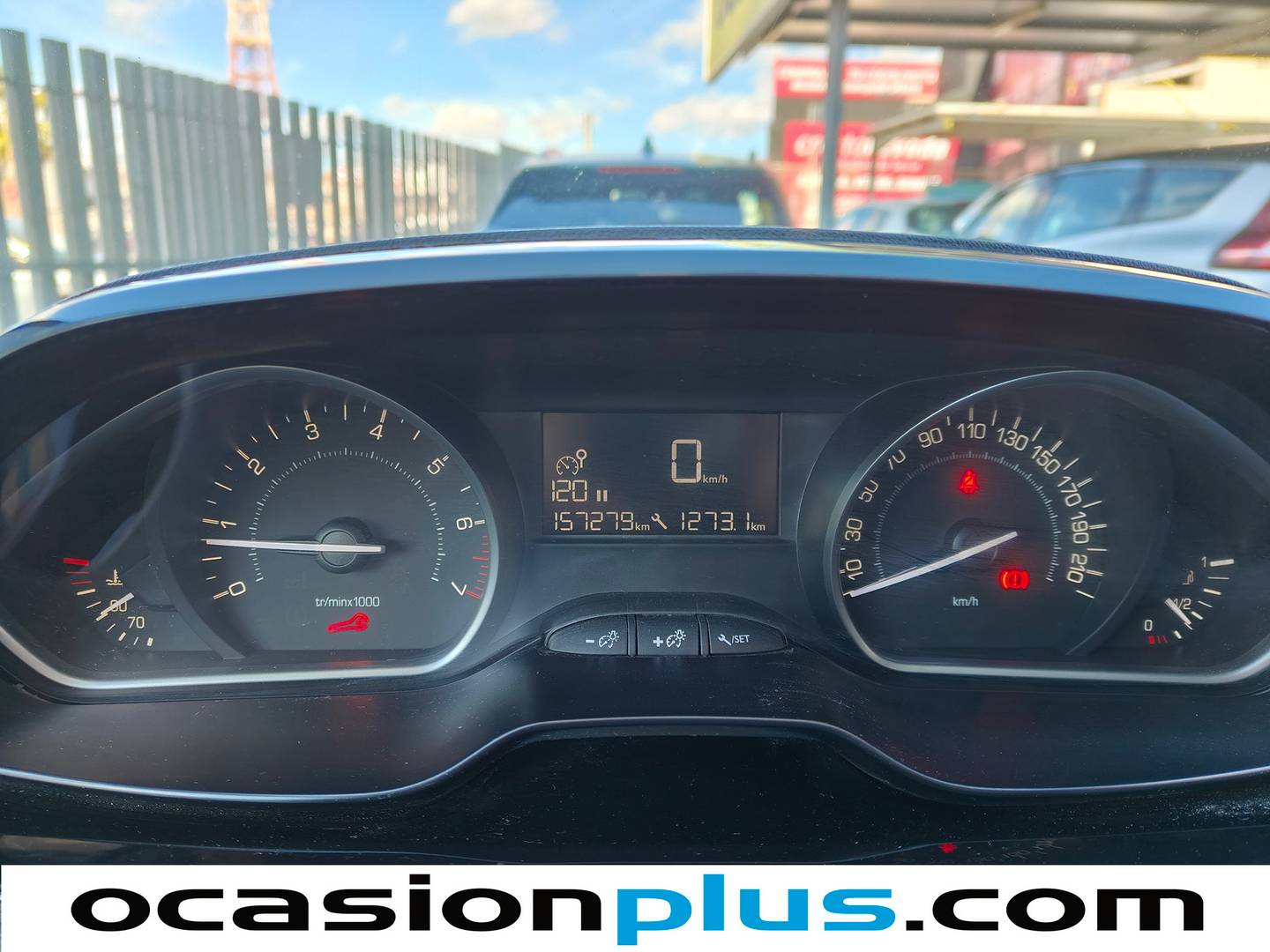 Foto Peugeot 208 Peugeot 208 PureTech Signature (82 CV)