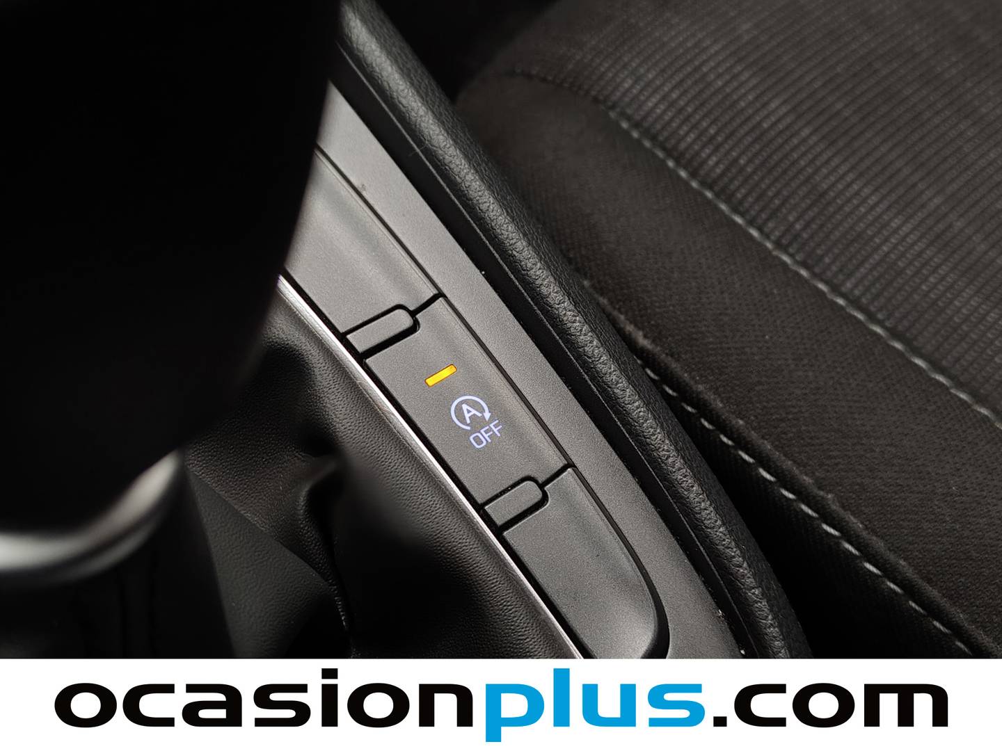 Foto Hyundai Kona Hyundai Kona 1.0 TGDi Maxx 4x2 (120 CV)