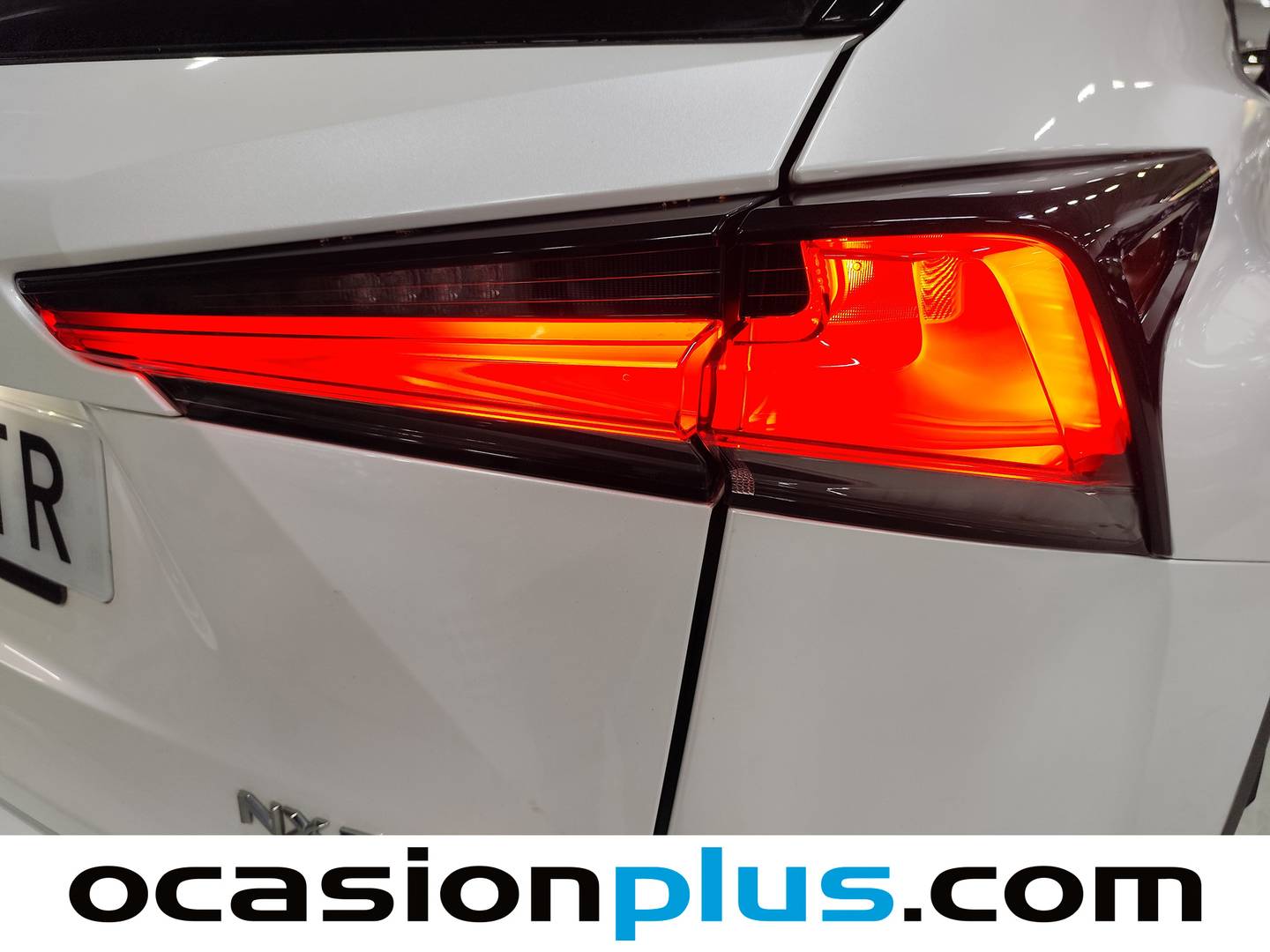 Lexus NX Lexus NX 300h Premium 2WD (197 CV) km 0
