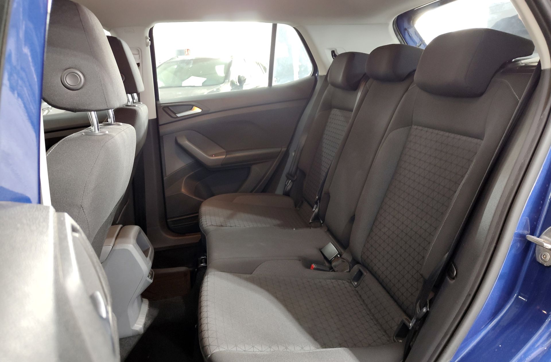 Volkswagen T-Cross Advance 1.0 TSI - foto 11