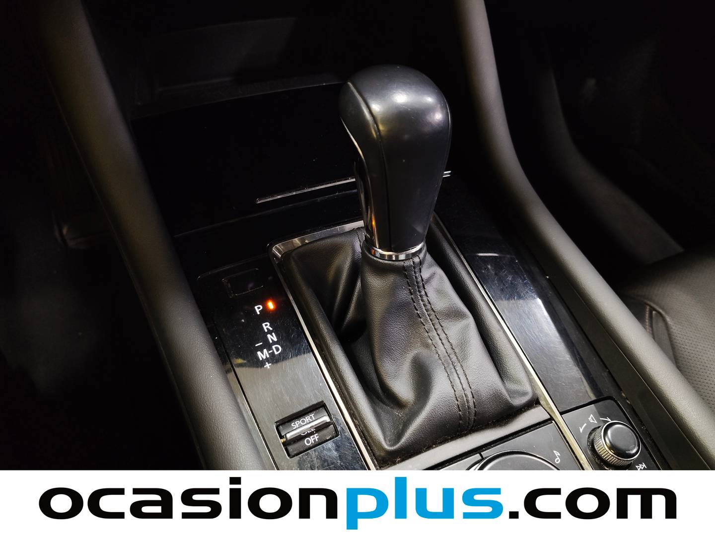 Mazda Mazda3 Mazda Mazda 3 2.0 Sedan Skyactiv-X Zenith Safety Black AT (181 CV) seminuevo