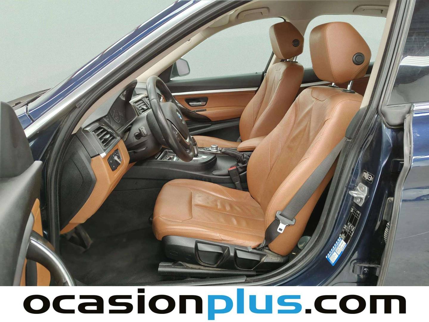 Foto asientos delanteros BMW Serie 3 BMW Serie 3 318d Gran Turismo (143 CV)