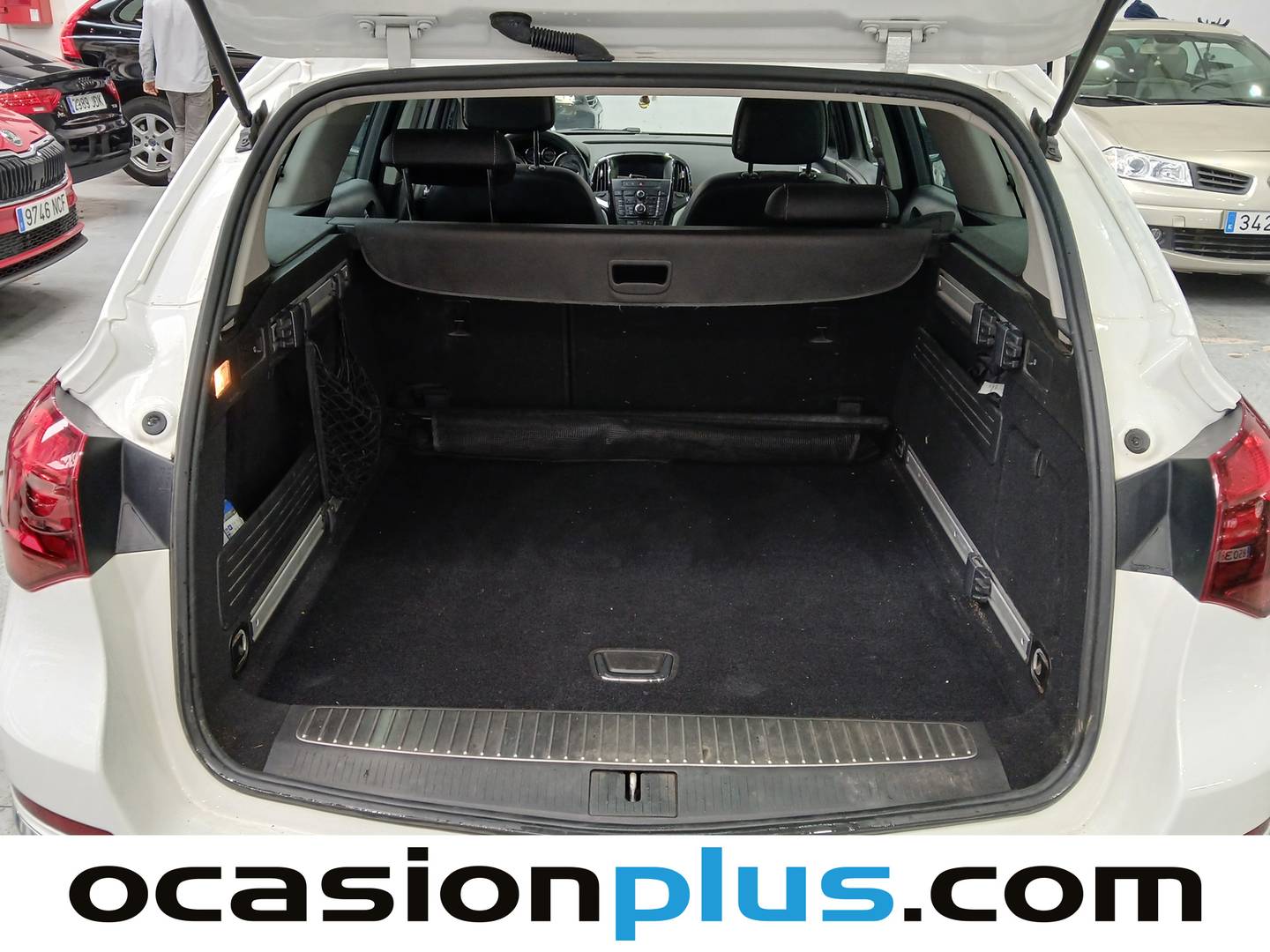 Fotos maletero Opel Astra Opel Astra Sports Tourer 1.6 CDTI S&S Excellence (136 CV)