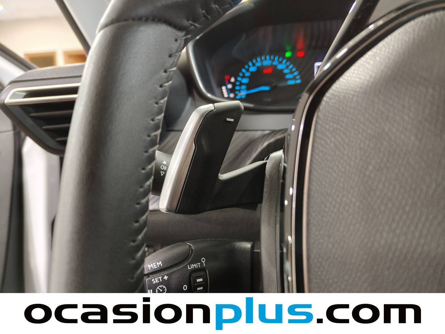 Peugeot 208 Peugeot 208 Style Hybrid 110 eDCS6 (110 CV) al mejor precio