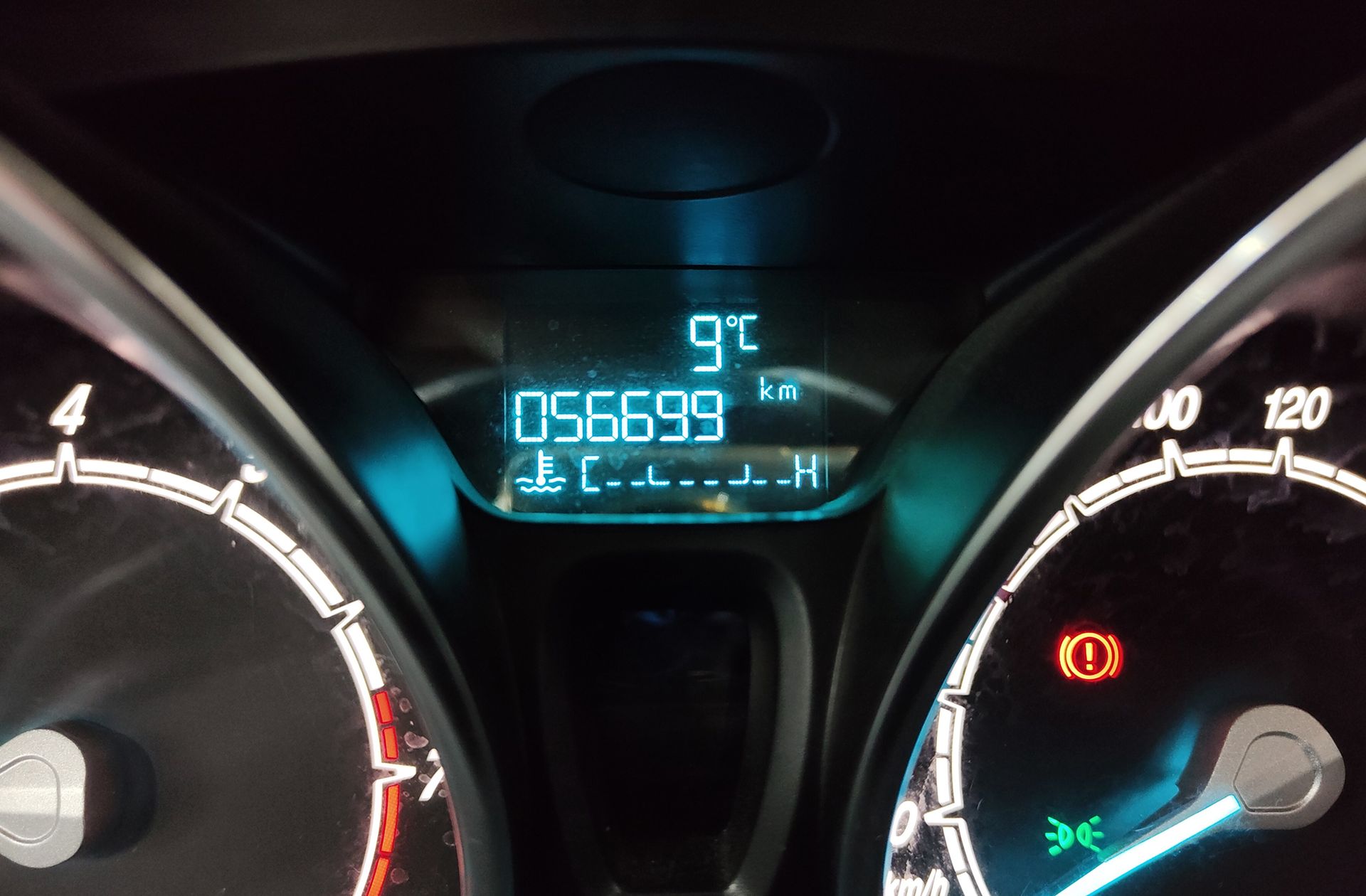 Ford Fiesta 1.0 EcoBoost Trend - foto 8