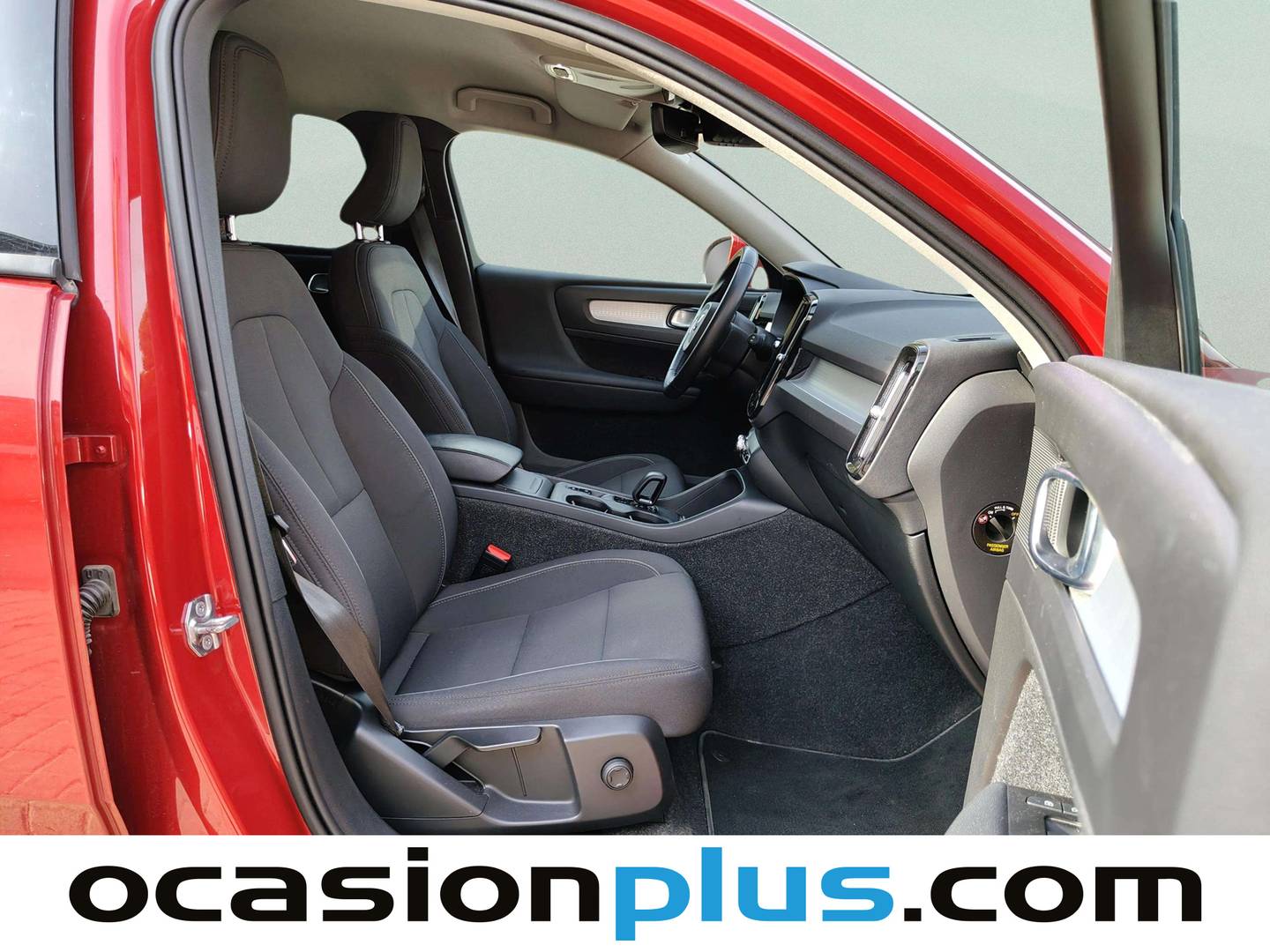 Volvo XC40 Volvo XC40 T3 Momentum Auto (163 CV) gasolina