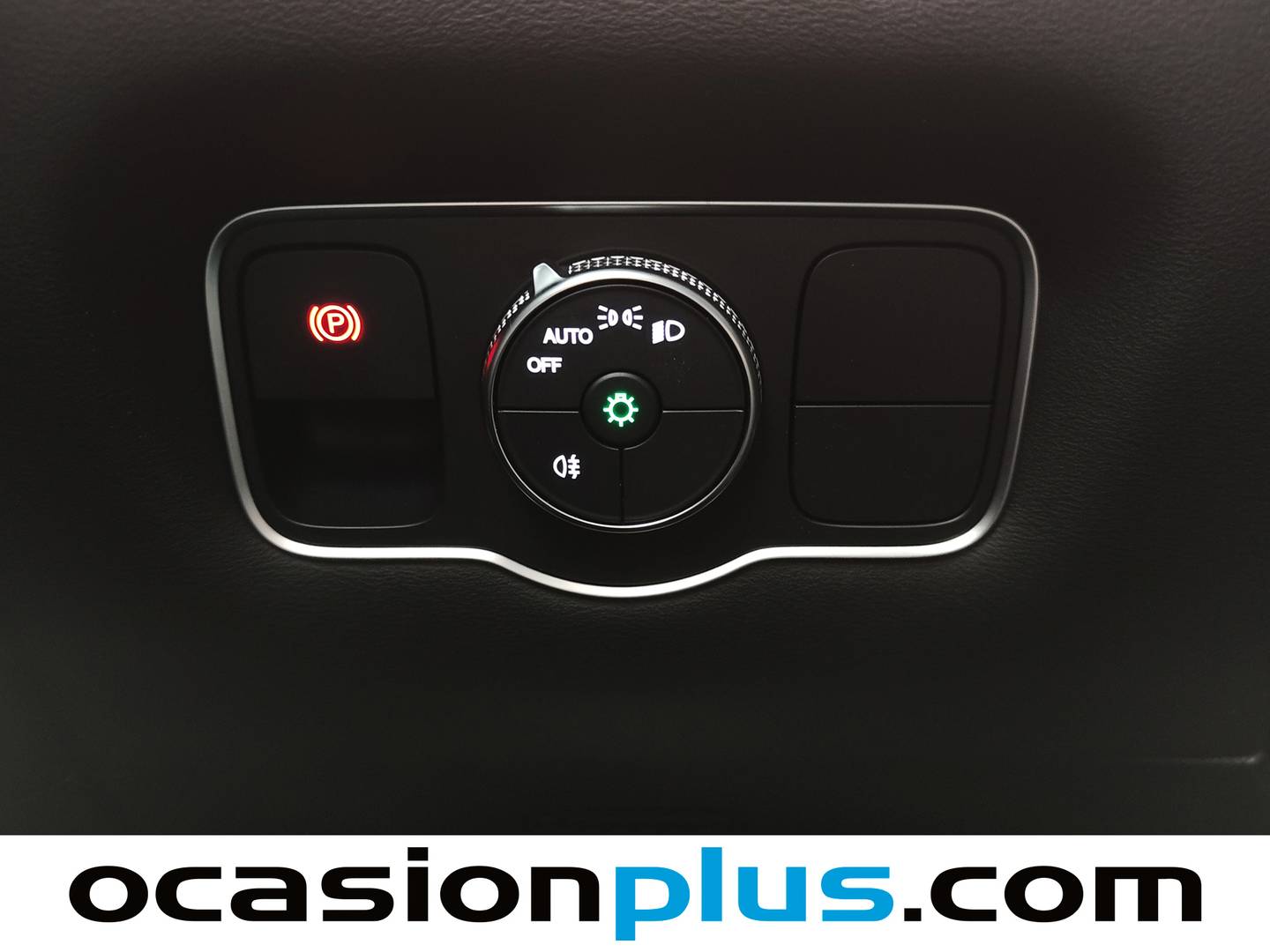 EBRO S800 EBRO S800 1.6 TGDI Premium DCT (147 CV) 7 Plazas gasolina