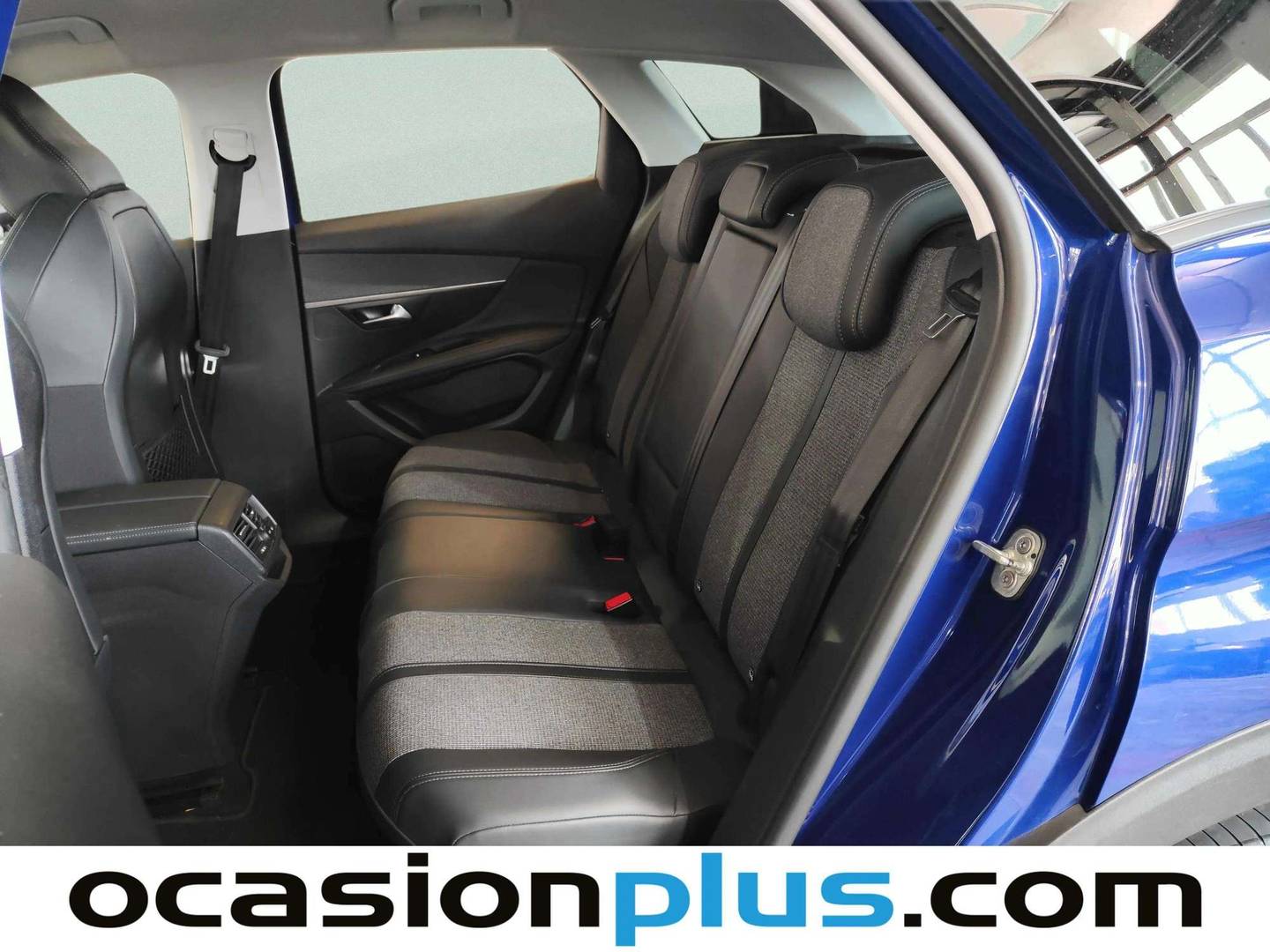 Foto asientos traseros Peugeot 3008 Peugeot 3008 BlueHDI 130 S&S Allure (130 CV)