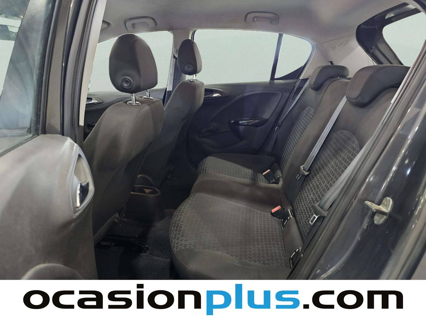 Foto asientos traseros Opel Corsa Opel Corsa 1.4 Selective (90 CV)