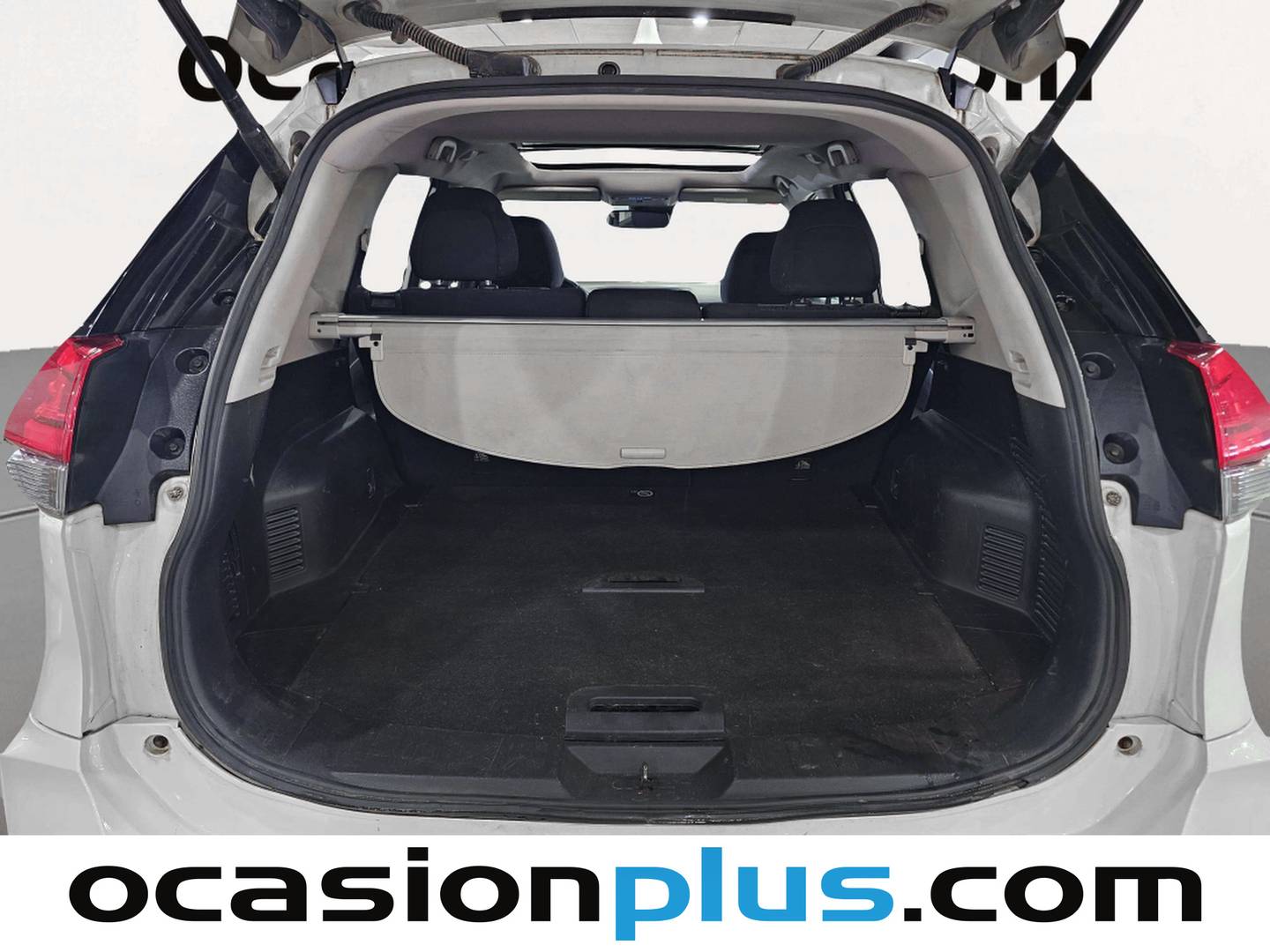 Fotos maletero Nissan X-TRAIL Nissan X-Trail 1.6 dCi N-Connecta (130 CV)