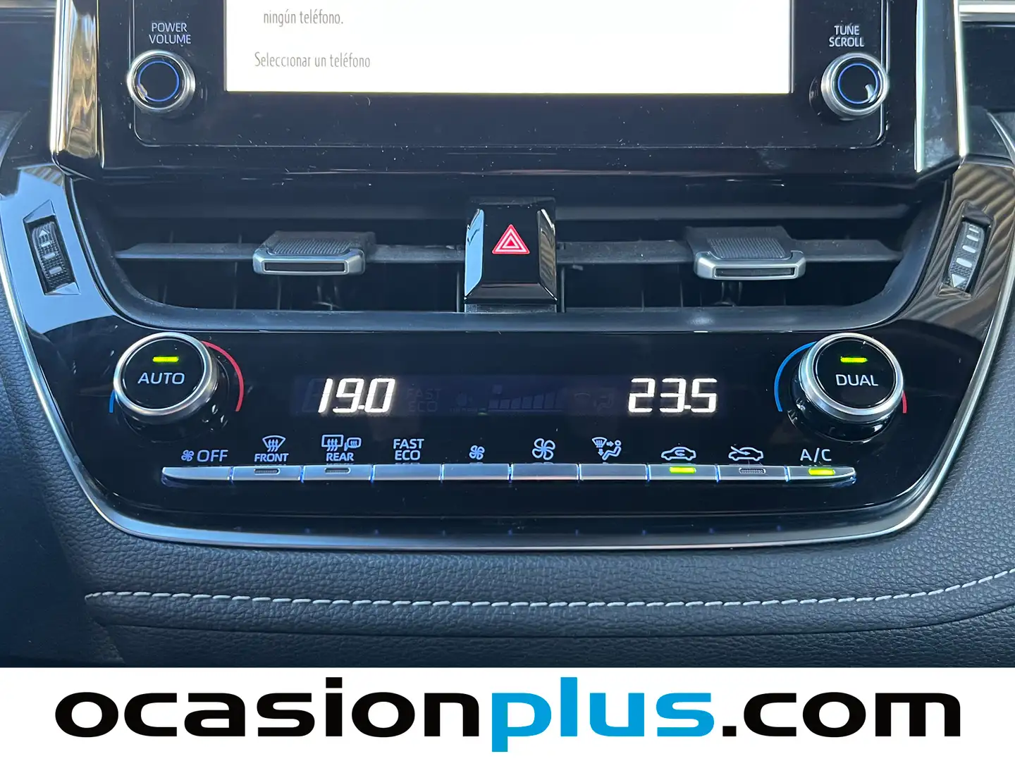 Foto Toyota Corolla Toyota Corolla 125H Business E-CVT (122 CV)