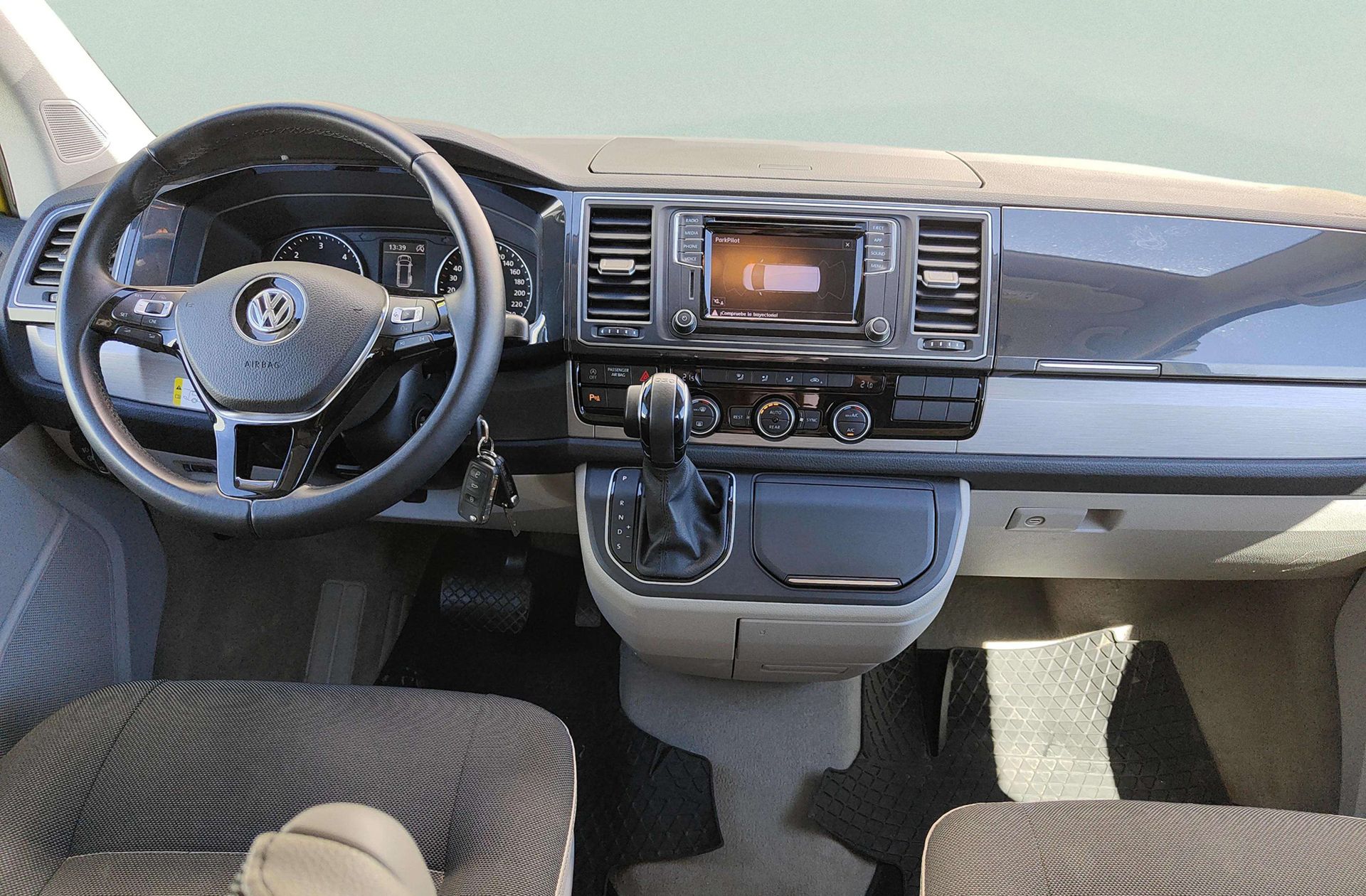 Volkswagen California Beach 2.0 TDI BMT DSG Camperizada - foto 9