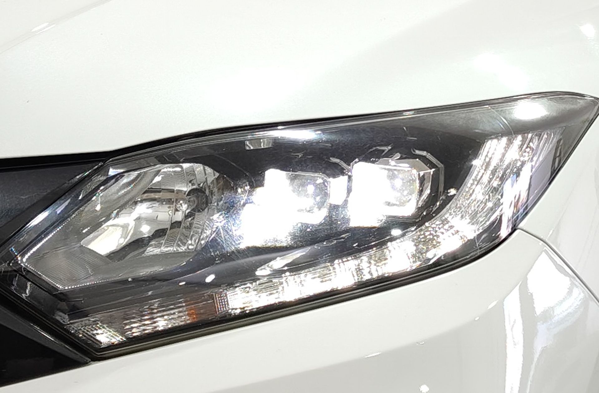 Honda HR-V 1.6 i-DTEC Executive - foto 15