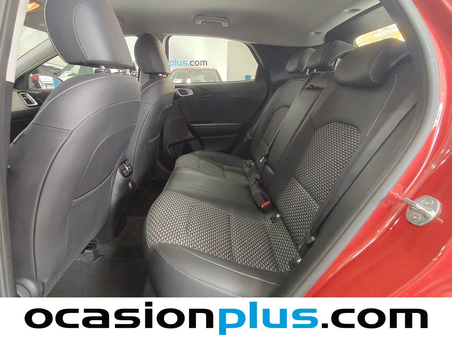 Foto KIA XCeed Kia XCeed 1.5 MHEV Tech DCT (160 CV)