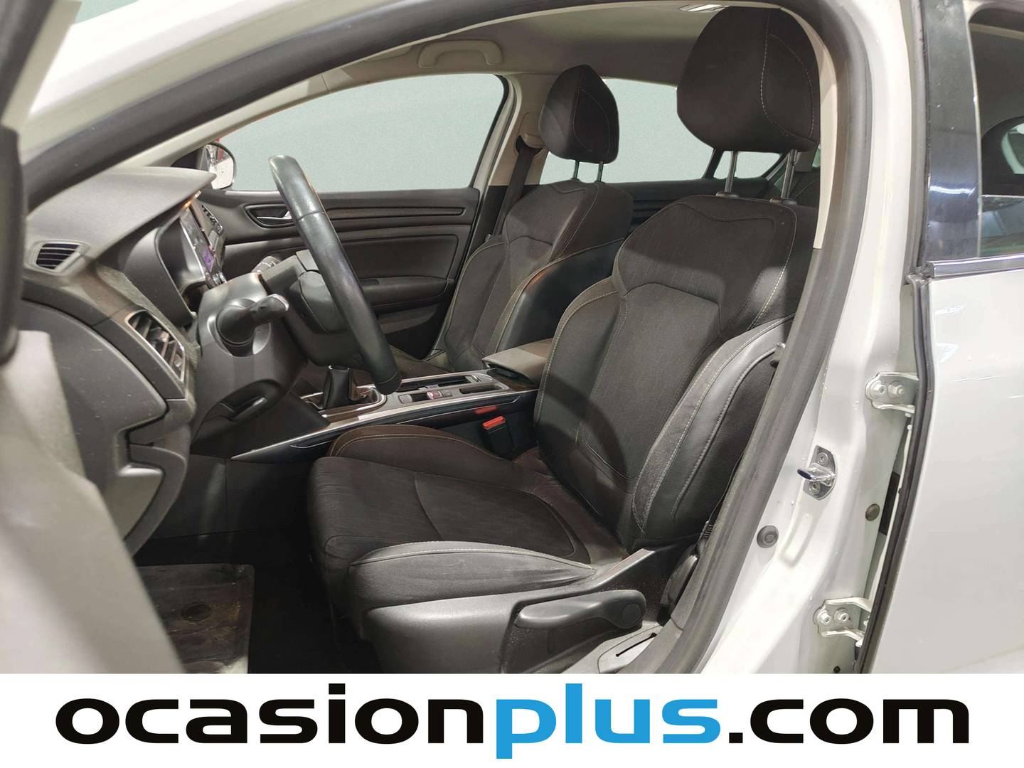 Foto asientos delanteros Renault Mégane Renault Megane Limited TCe (115 CV) GPF