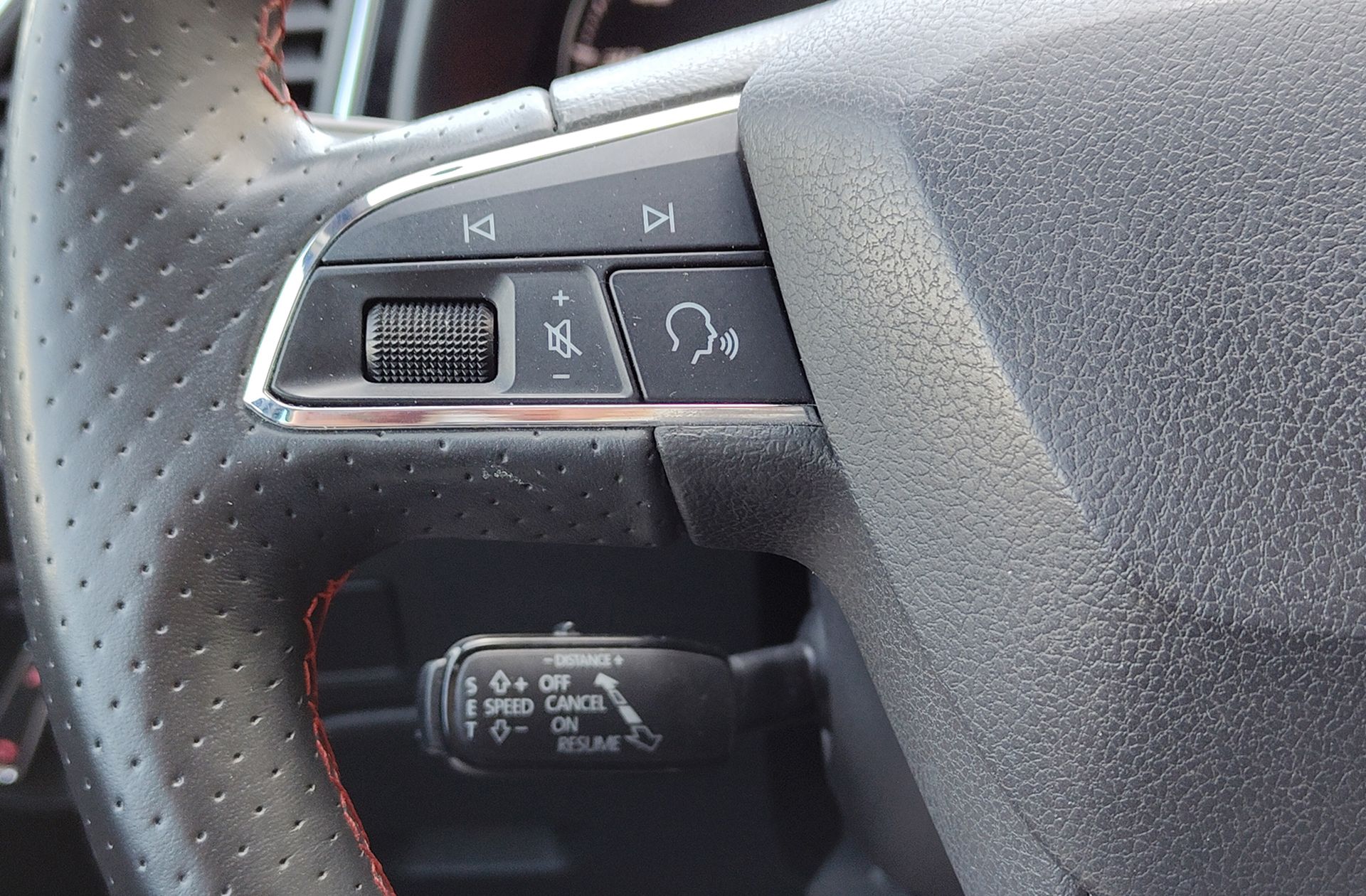 SEAT León 1.5 TGI GNC FR - foto 31